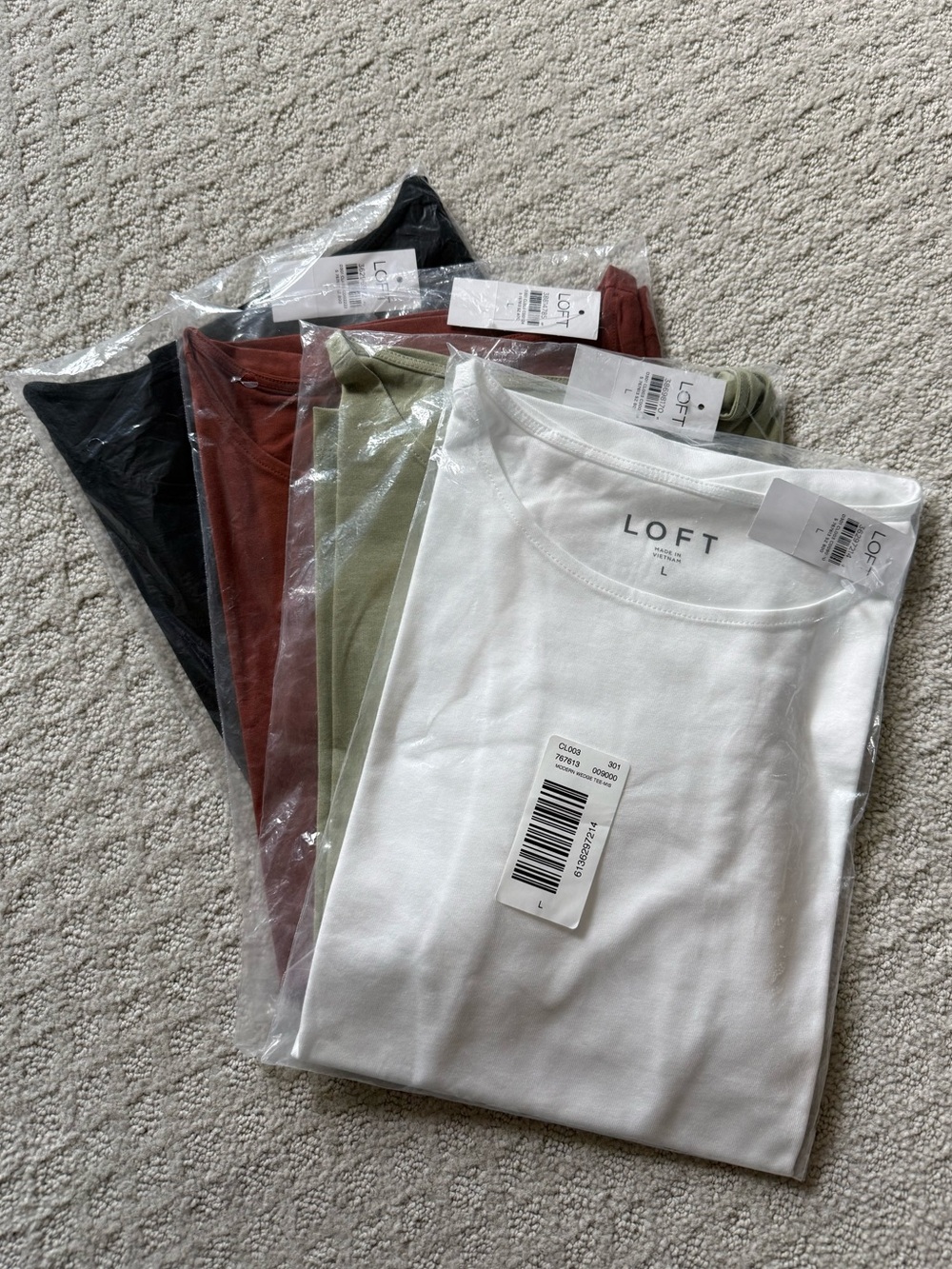 NWT LOFT bundle of four (4) Modern Wedge Tee shirts, size Large